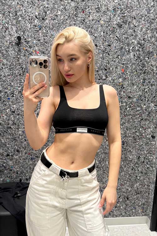 Real Russian Freelancer in Bangkok - Mila